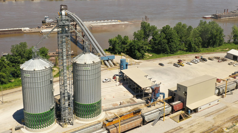 aerial image of the st louis grain terminal