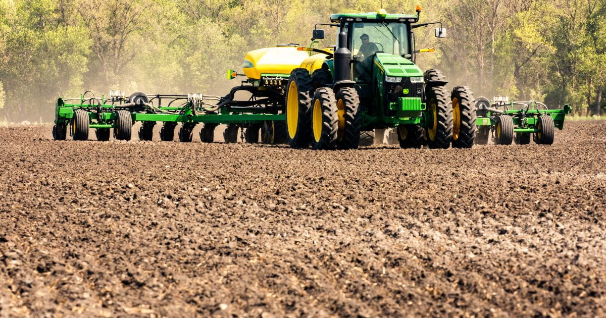 CHS strengthens crop nutrients supply chain through agreement with Sunrise Cooperative