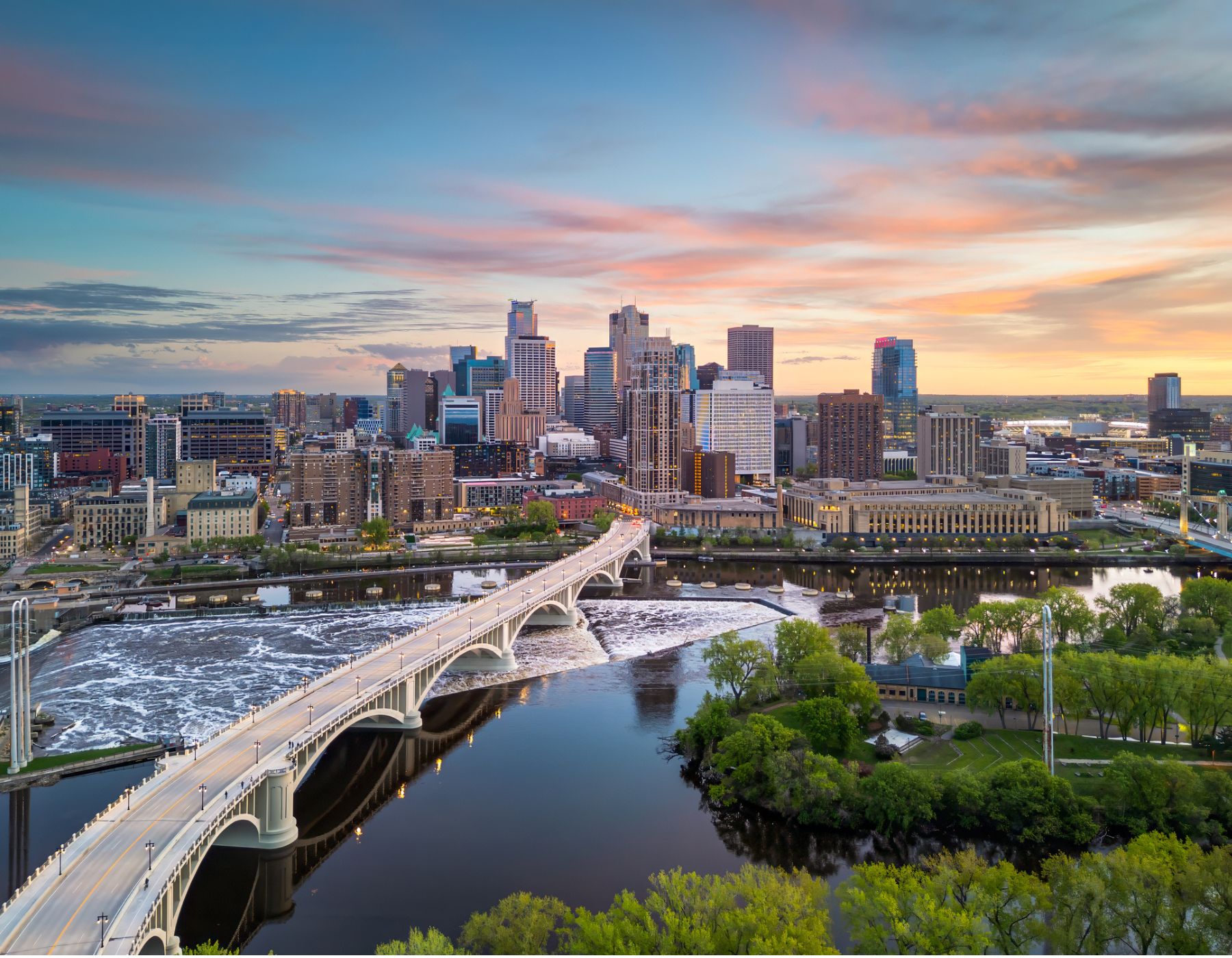 Aerial image of Minneapolis, MN